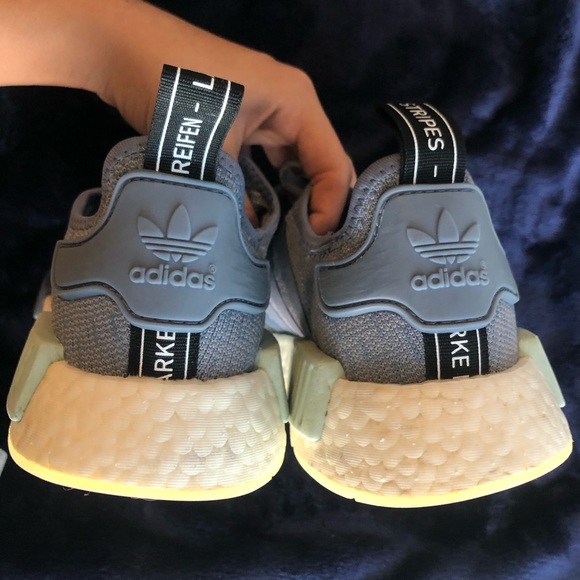 Adidas NMD R1 - Picture 3 of 5